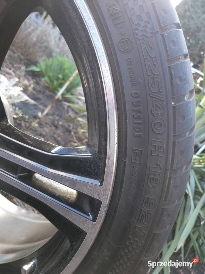 Felgi aluminiowe Mercedes z oponami 4 2254018 Raszyn