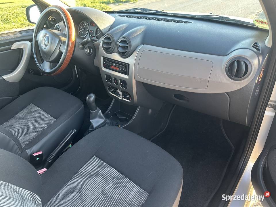 Dacia Sandero 14 MPi 75 101000 2009 z Niemiec Przeworsk