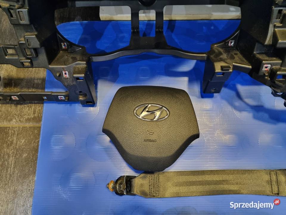 KOMPLETNA KONSOLA HYUNDAI TUCSON III 1820 NLINE Skierniewice sprzedam