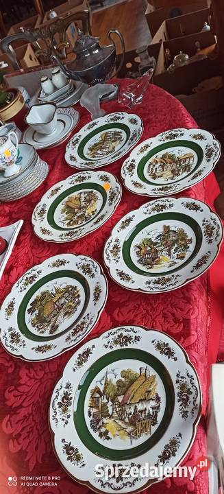 Patera Ascot Service Plate By Wood Sons England