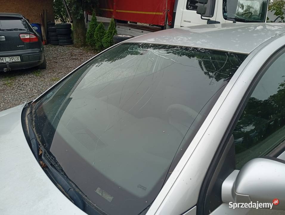 Opel Vectra 2006 delikatnie uszkodzony automat Vectra Gołcza
