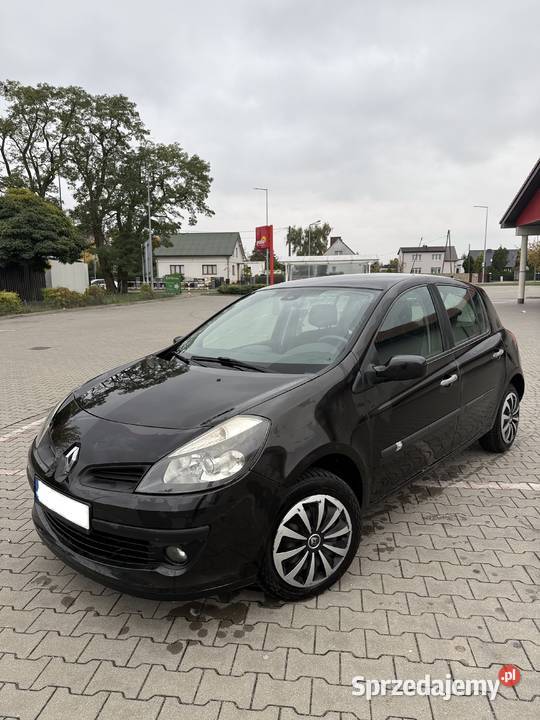 Renault Clio III 12 75 DYNAMIQUE Czarny metalik Konin