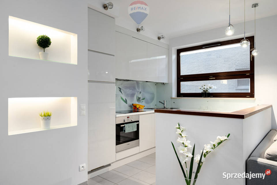 Ekskluzywny apartament metrze na Żoliborzu balkon