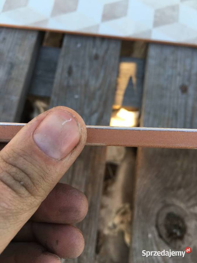 Glazura płytka ścienna cubo pulpis 25x70 firmy