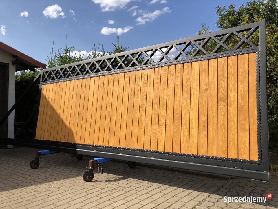 Nowoczesna Brama przesuwna drewno ogrodzenie przesuwna