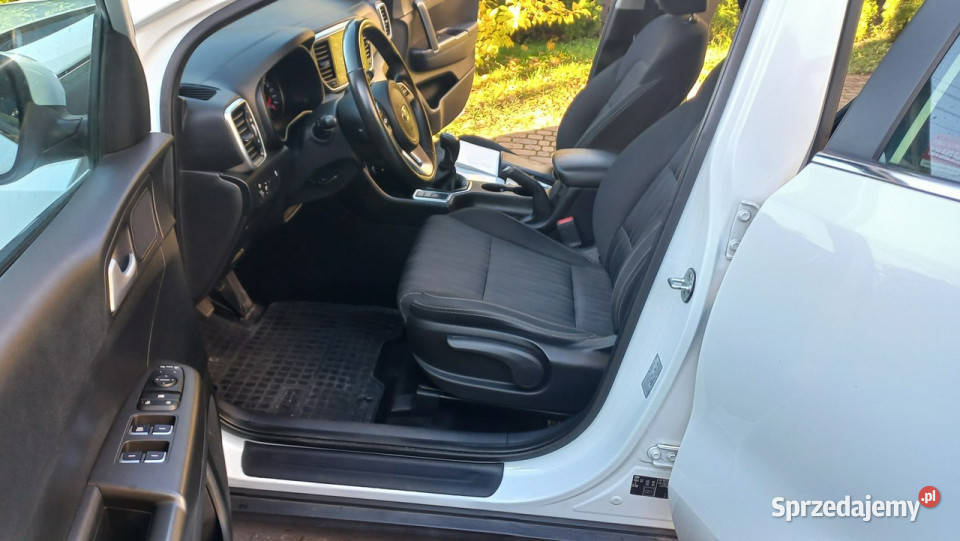 Kia Sportage AWD 4x4 Salon Serwis ASO 16 136 centralny zamek Gdańsk