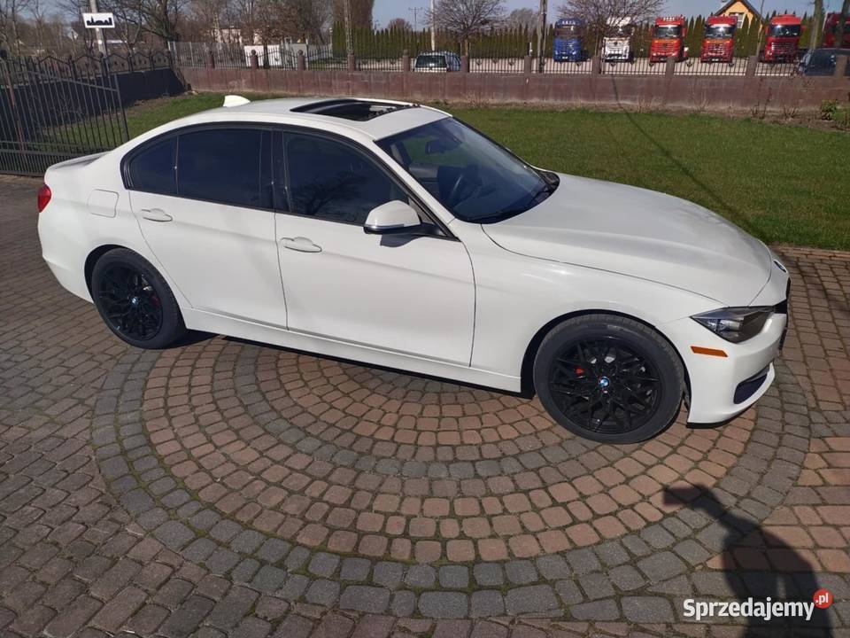 BMW F30 320i xdrive 4/5
