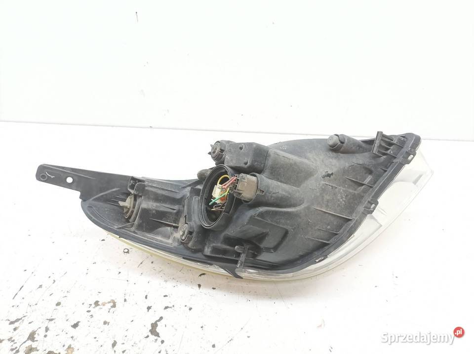 LAMPA PRZÓD LEWA EU Hyundai i20 I 20082014