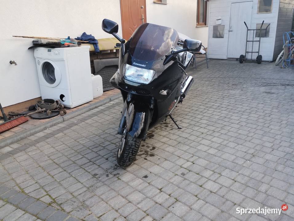 Kawasaki Zzr 1100 że Szwajcarii do dopieszczenia Kawasaki Pniewy