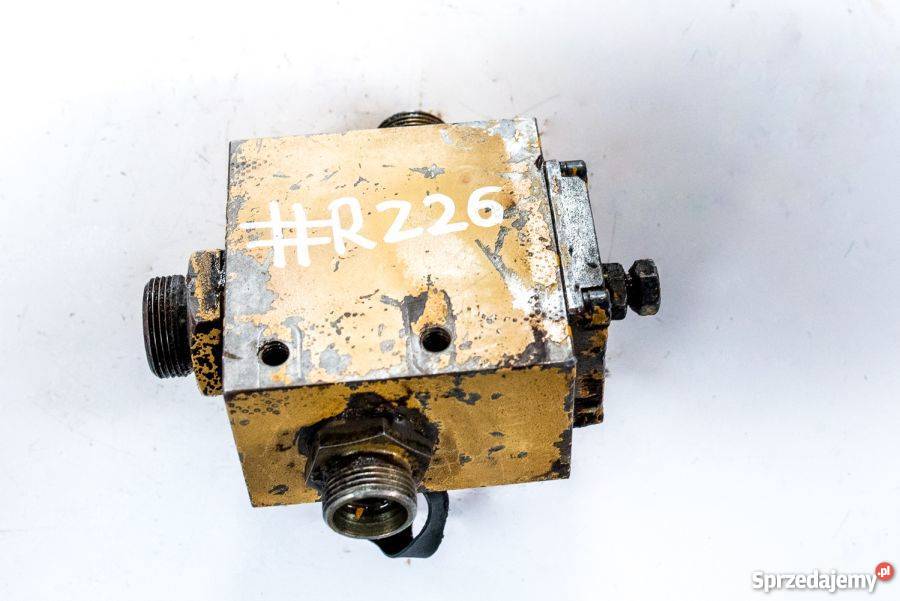 Kostka zawór rozdzielacz hydrauliczny R226 Kielce