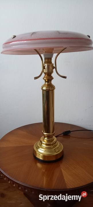 Duża mosiężna lampa z kloszem na stolik komodę