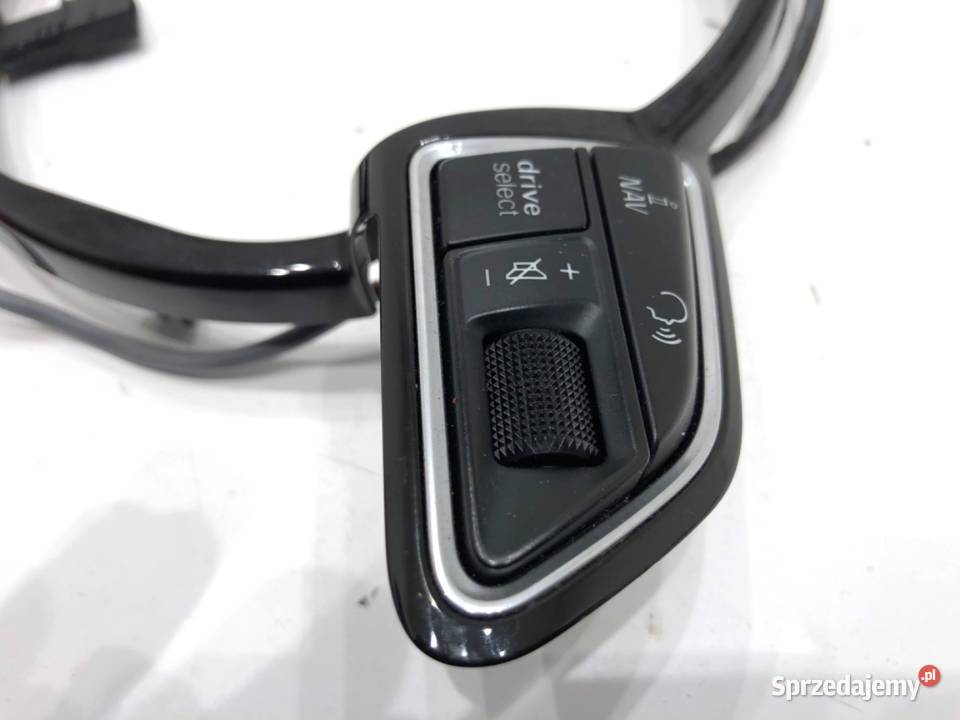 PRZEŁĄCZNIKI KIEROWNICY AUDI A6 C7 62475382A