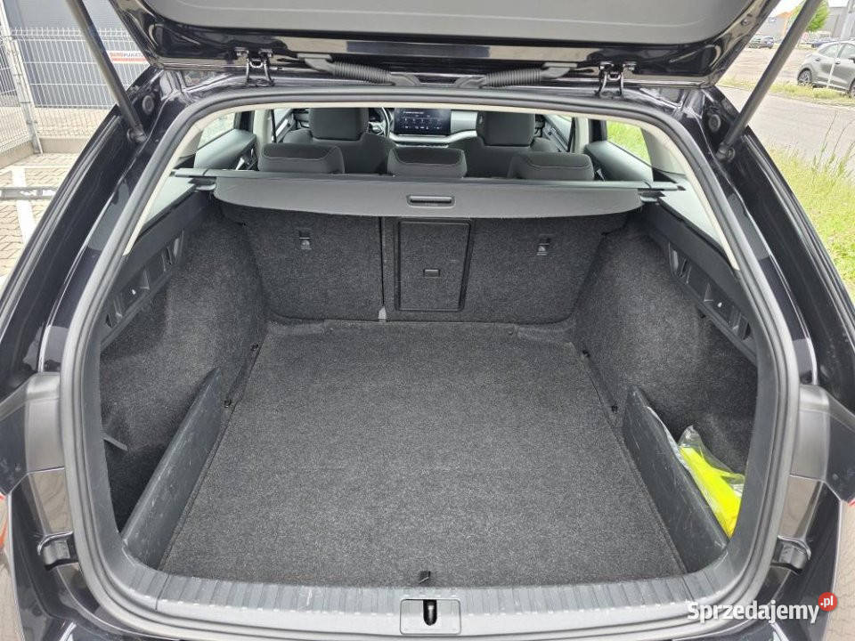 Skoda Octavia 2021r FV23 automat 1 WŁ diesel wielkopolskie Poznań sprzedam