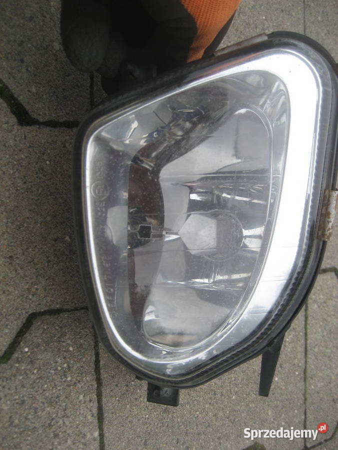 mercedes sprinter 906 halogen przód prawy Rakoniewice sprzedam