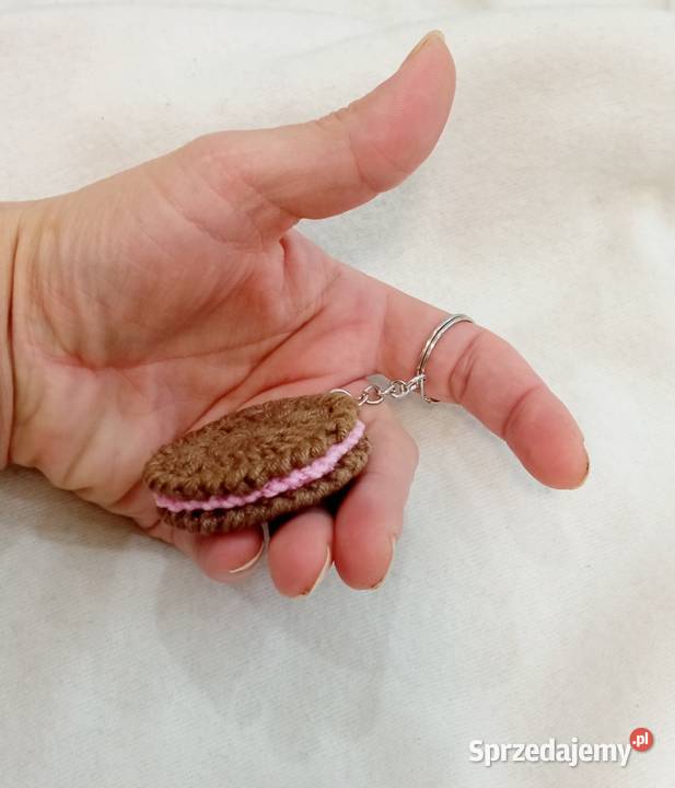 Ciasteczko Oreo wykonane na szydełku brelok Antyki, Sztuka, Kolekcje łódzkie