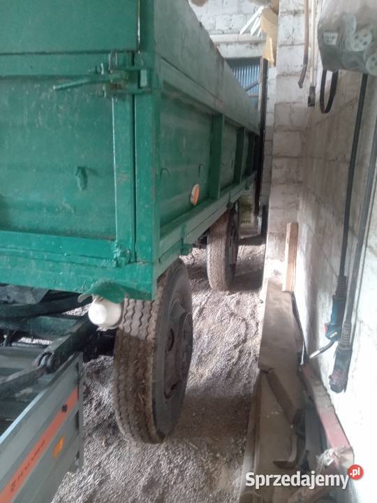 Przyczepa rolnicza Autosan wywrotka stan świętokrzyskie Opatów