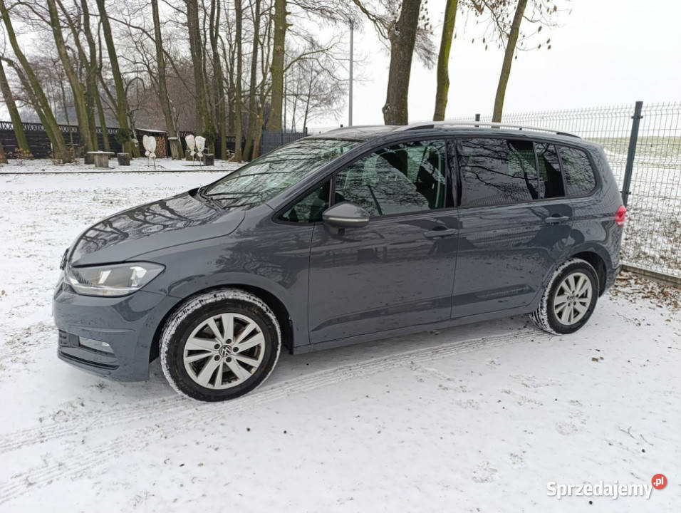 Volkswagen Touran Volkswagen Touran 15 TSI EVO 7 VAT marża Pleszew