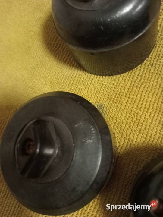 Stare włączniki światła