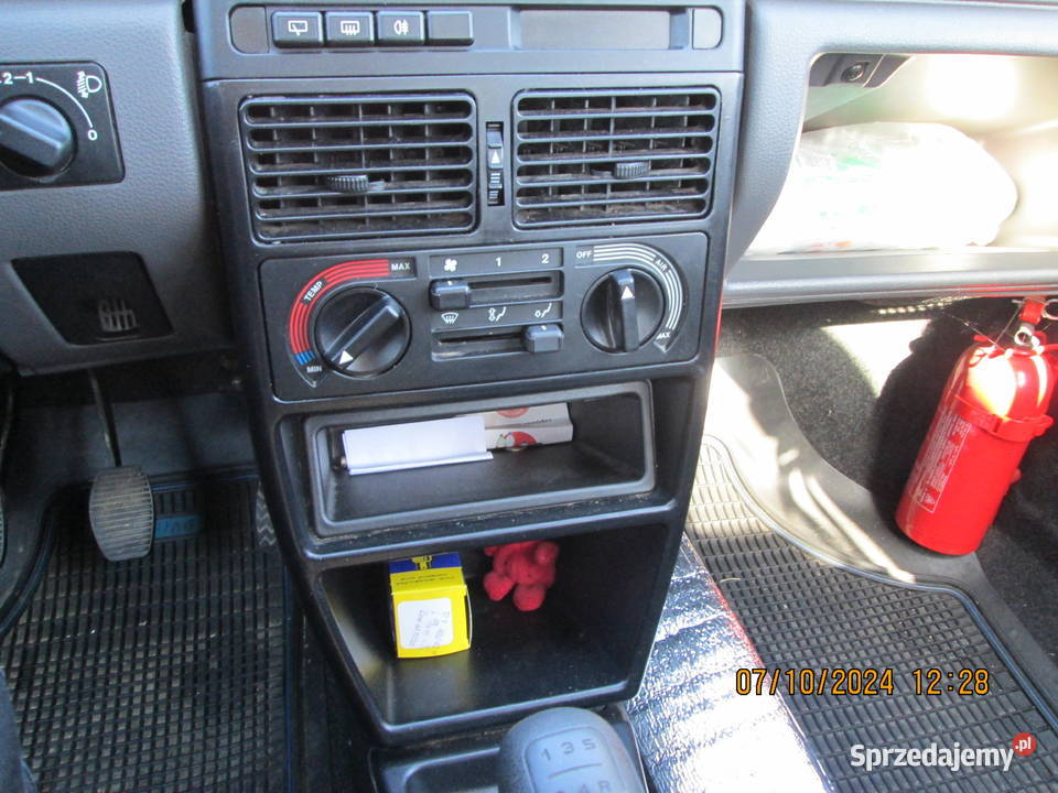 Fiat Uno 09