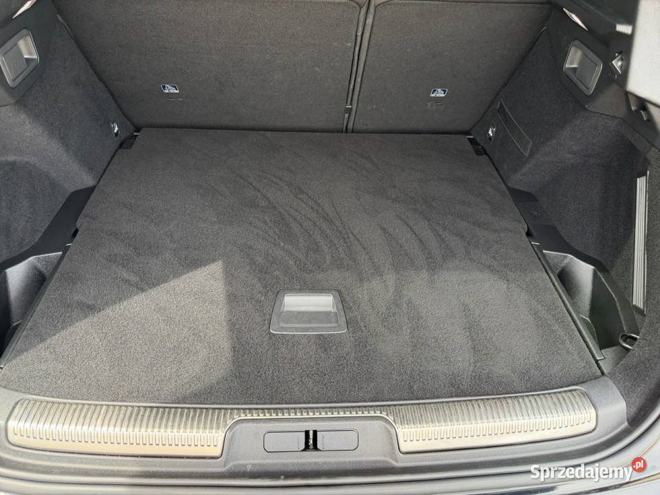 DS Automobiles DS 7 Crossback LOUVRE masaze FUL światła do jazdy dziennej DS 7 Crossback Otmuchów