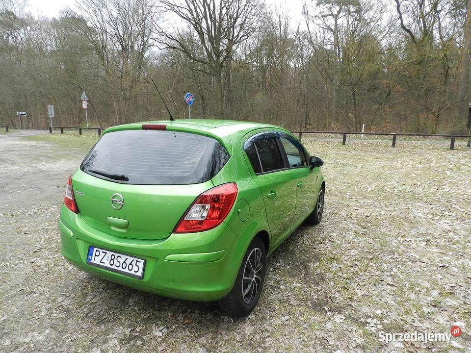 Opel Corsa D benzyna 14 100 5drzwi klima Livt wielofunkcyjna kierownica Puszczykowo