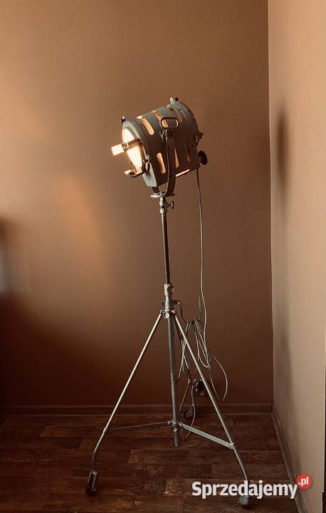 Lampa teatralno filmowa z okresu PRL Vintage Poznań
