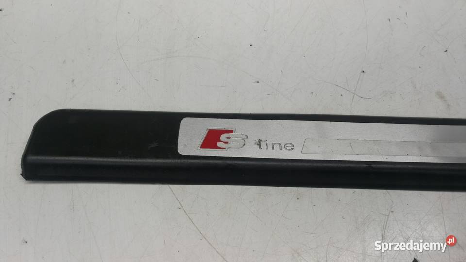 LISTWA PROGOWA P T AUDI A3 8P S LINE 8P4853558E Listwy i nakładki Przystajń