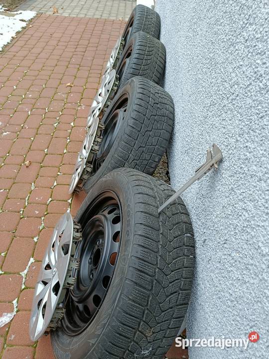 Toyota CorollaKompletne koła z oponami zimowymi benzyna łódzkie Łódź