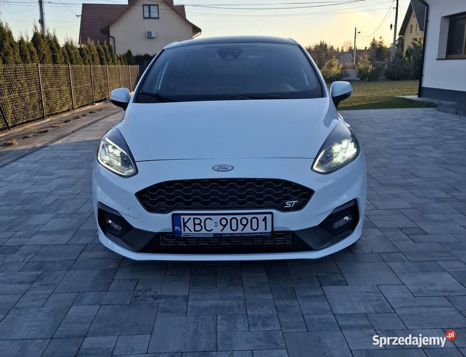 Ford Fiesta 15 EcoBoost MK8 ST3 200 1497cm3 Zawada