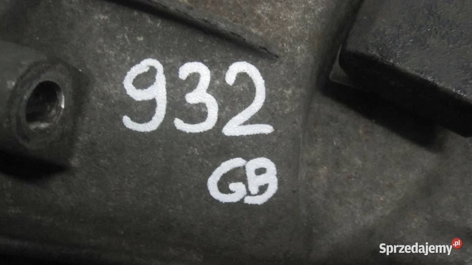 TRAFIC VIVARO 20 DCI M9R786 EURO5 skrzynia Kielce