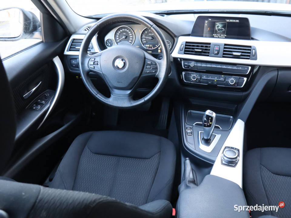 BMW 3 330 i isofix Seria 3