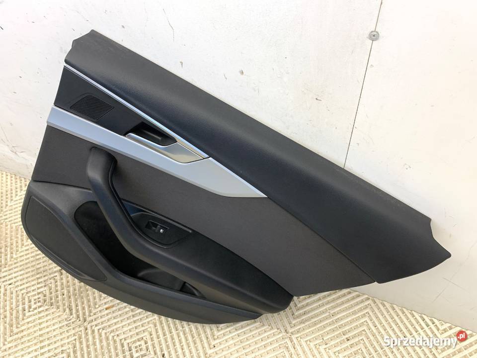 BOCZEK DRZWI PRAWY TYŁ AUDI A4 B9 Kombi osobowe podkarpackie sprzedam
