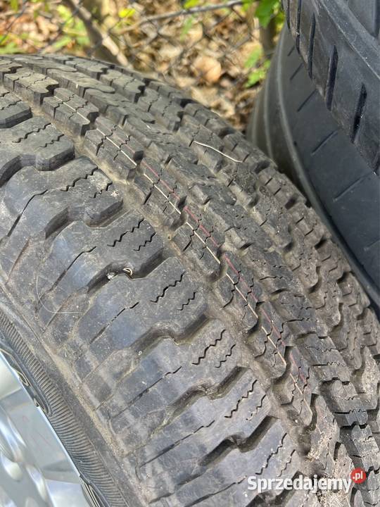 Felga z oponą 2456517 Jeep Gramd Cherokee WK2