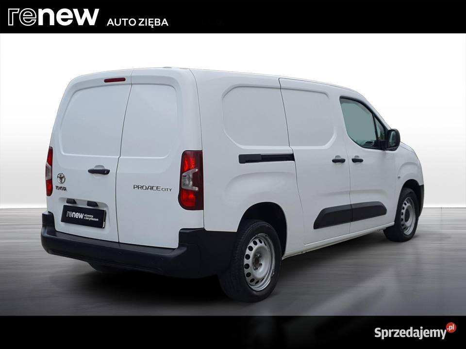 Proace City 15 D4D Long 24t Active Toyota