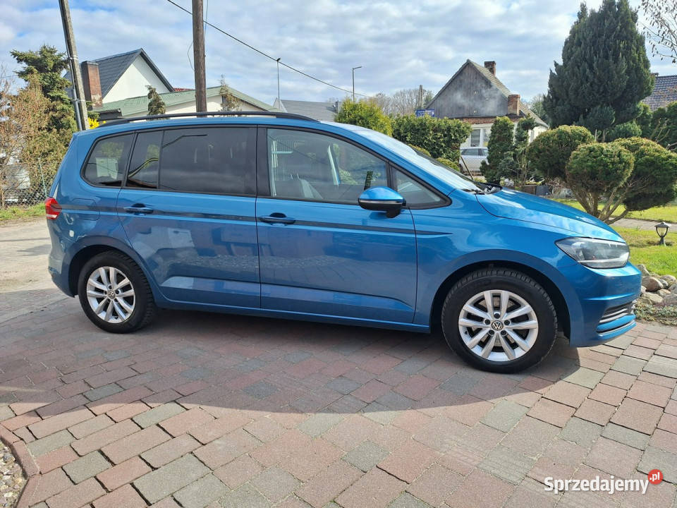 Volkswagen Touran Klimatronik Ksenon Nawigacja czujnik zmierzchu Touran Załom sprzedam