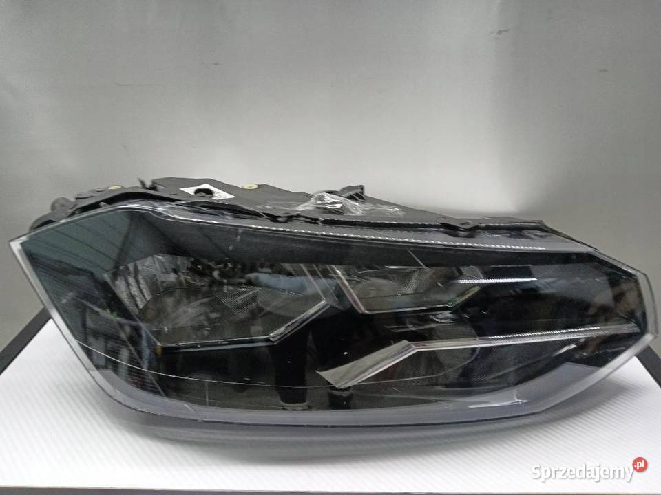 LAMPA PRZÓD PRZEDNIA PRAWA VW POLO 6 2017