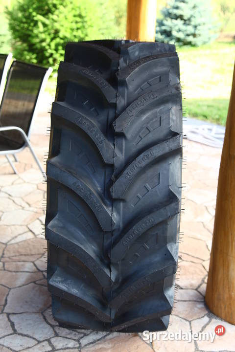 Opona 38070R28 TL 127D TA110 Petlas 136R28 Ryki