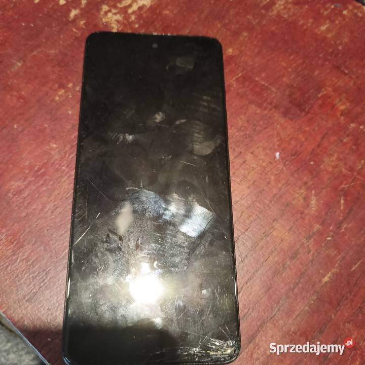 Sprzedam Motorolę G60s 6128gb uszkodzona