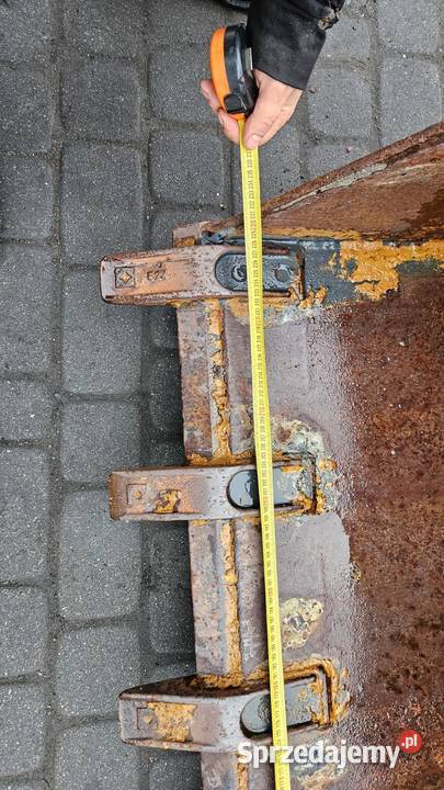 łyżka do ładowarki 23 m3 z zębami Karsin sprzedam