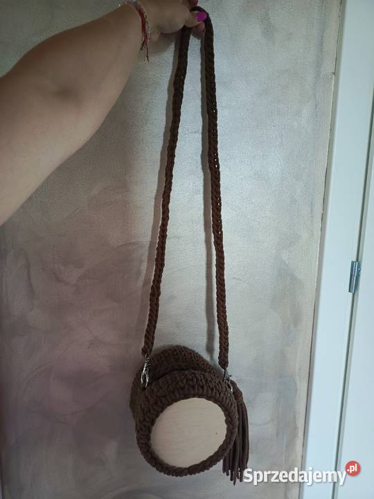 Torebka okrągła na szydełku w stylu boho Torby i torebki łódzkie sprzedam