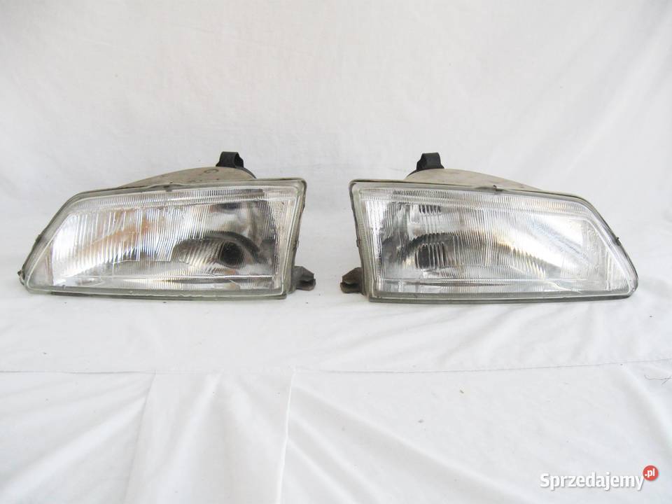 Reflektor lampa przód peugeot 106