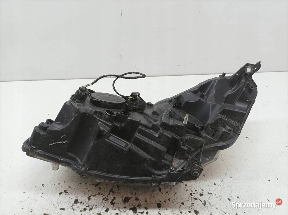 LAMPA PRZÓD PRAWA LIFT EUROPA 9807241180 Peugeot sprzedam