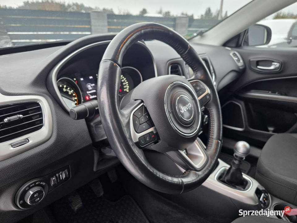 Jeep Compass niski przebieg 95045 zadbany