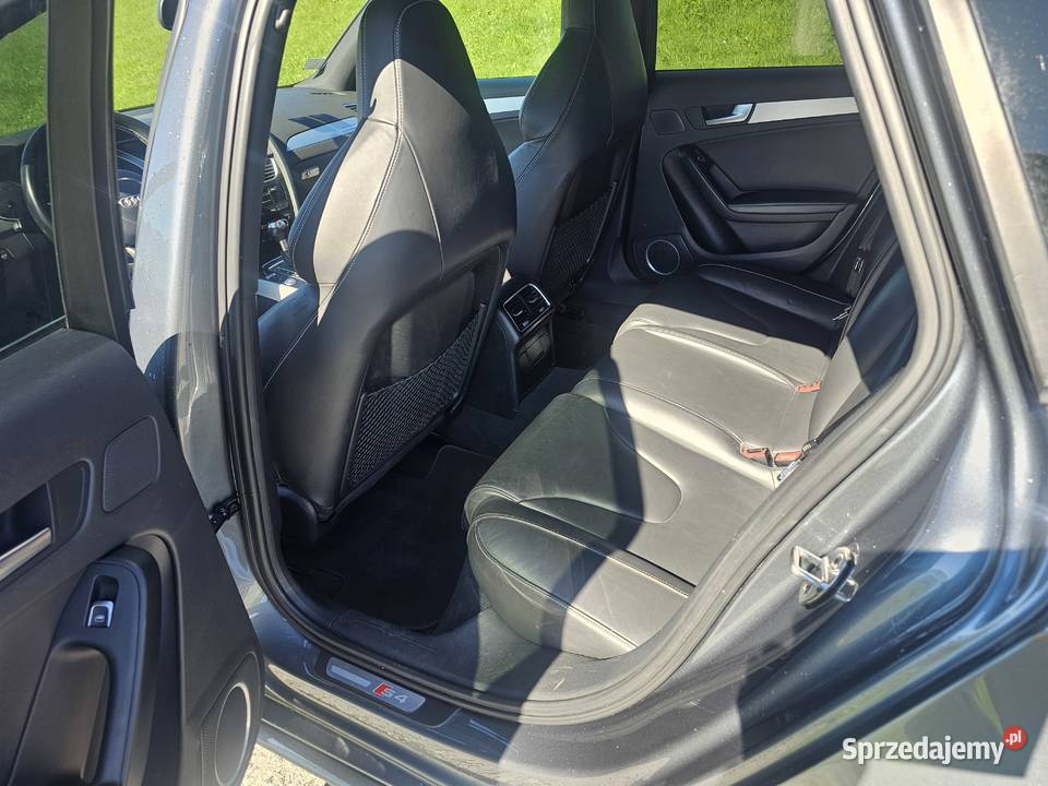 AUDI S4 Avant 30 TFSI quattro Stronic Rok produkcji 2012