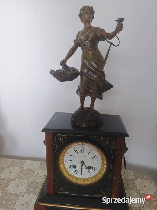 zegar kominkowy figuralny