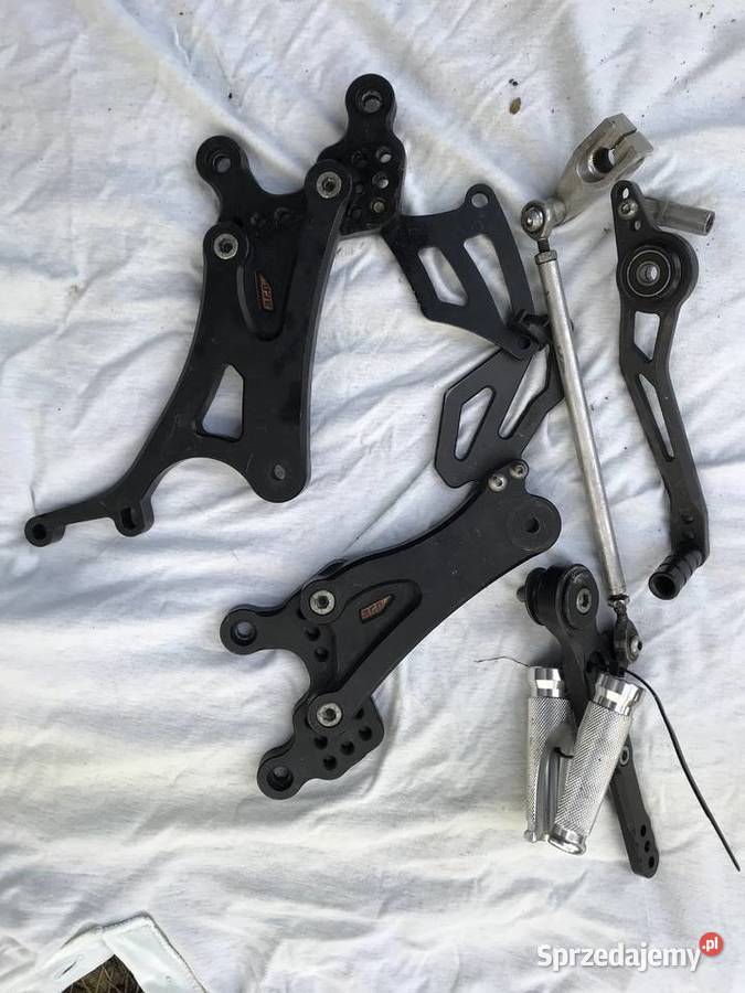 Yamaha R1 rn19 sportowe sety ARP Racing Otwock