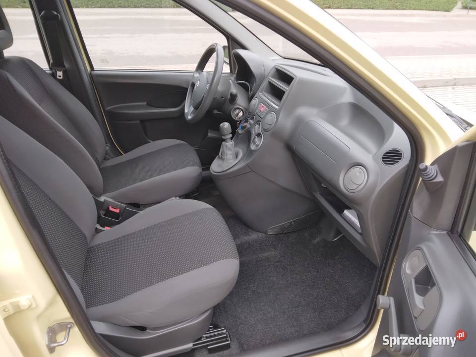 FIAT PANDA 11 wspomaganie 5 drzwi MAŁY PRZEBIEG Ciechanowiec