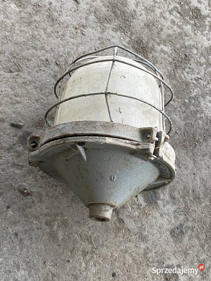 Lampa stary typ oświetleniowa przemysłowa