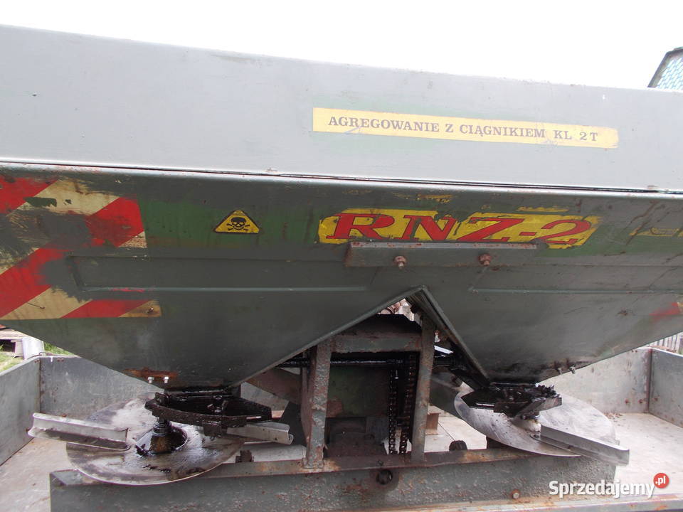 Rozsiewacz do Nawozu BRZESKI DO 1000 nieuszkodzony Rozsiewacze nawozów opolskie Brzeg