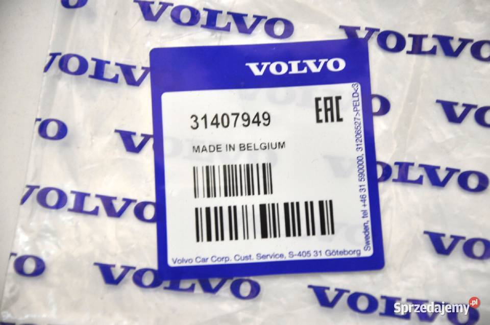 VOLVO XC40 przednia lewa kratka w zderzak OE Bielany Wrocławskie
